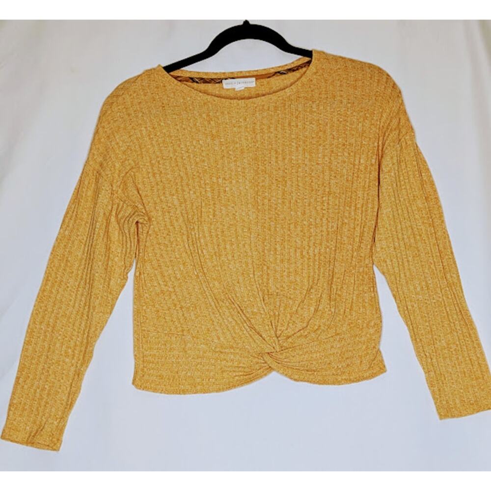 Coco + Jaimeson yellow ribbed  front faux tie shirt size Small Y2K everyday